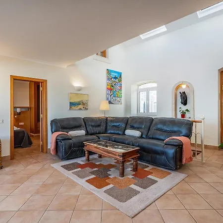 #291 Ocean View Family & Pool Villa Albufeira