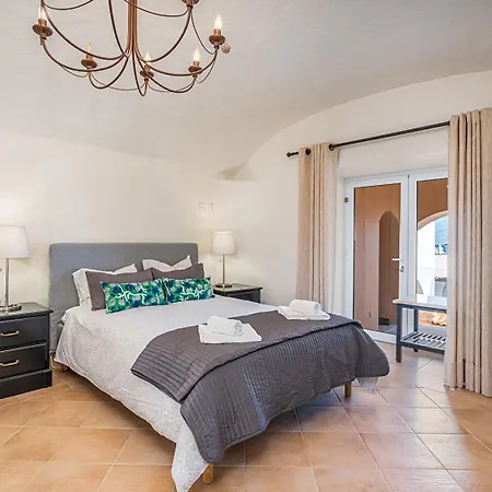 #291 Ocean View Family & Pool Villa